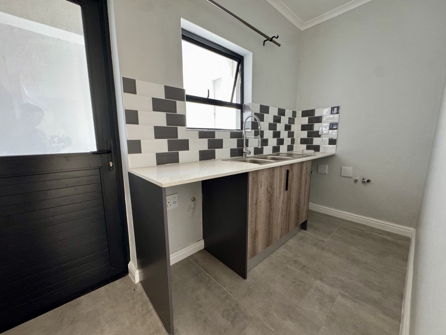 4 Bedroom Property for Sale in Sandown Western Cape